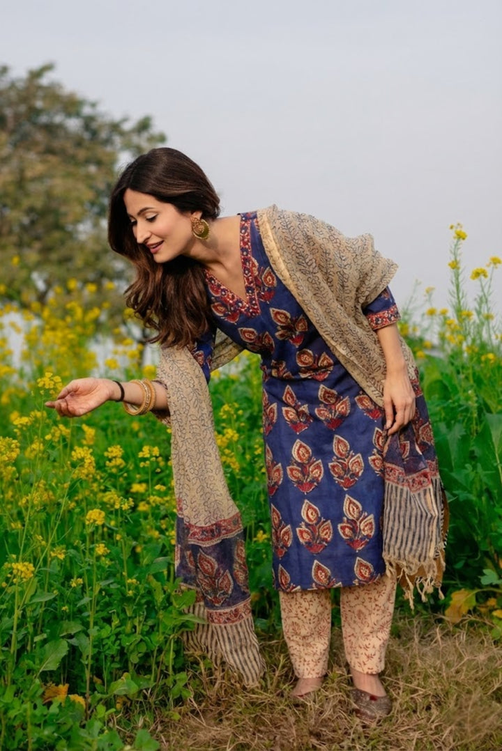 Niyati Blue Handblock Suit Set