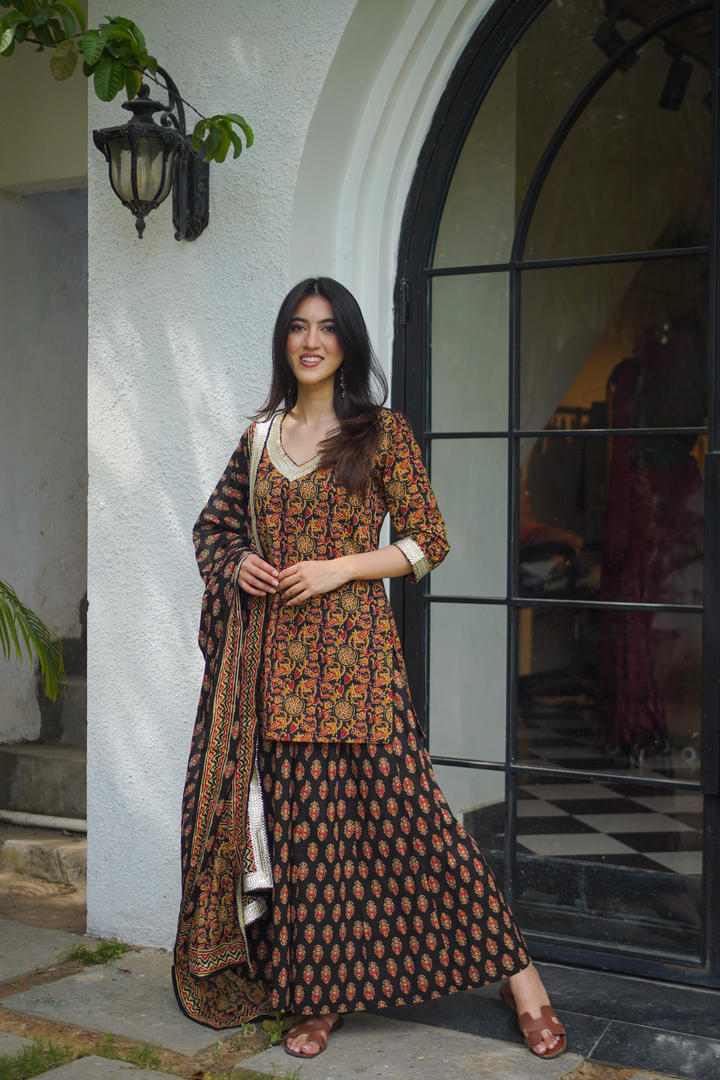 Aayushi Cotton Skirt Set