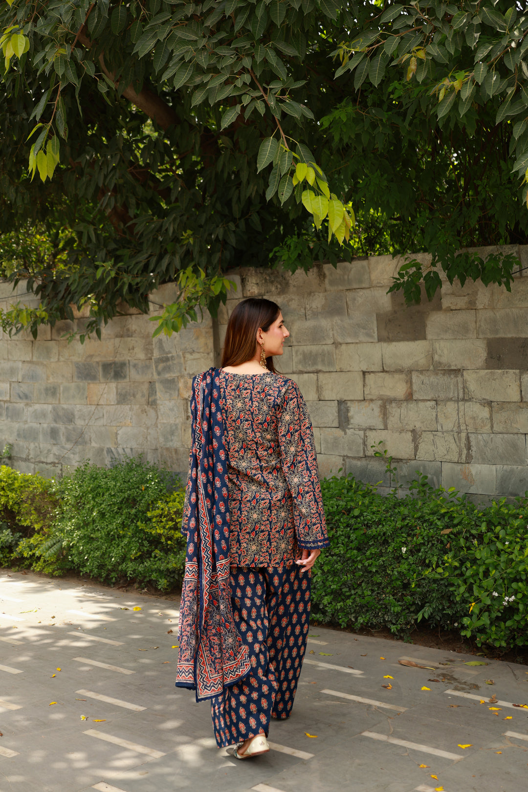 Hansika Blue Cotton Farshi Set