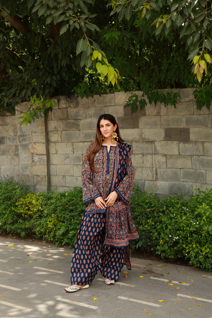 Hansika Blue Cotton Farshi Set