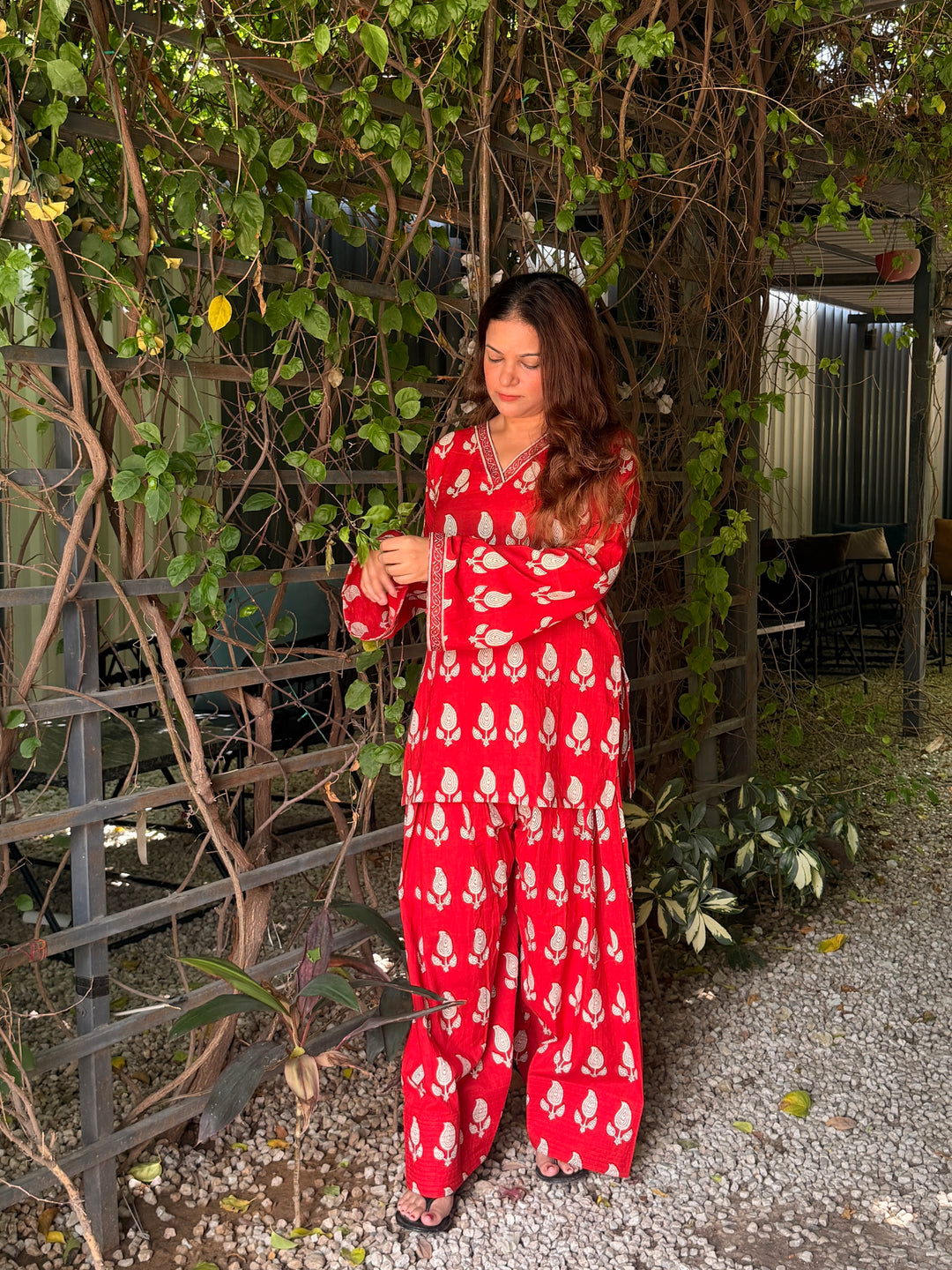 Queen Red Printed Farshi Set