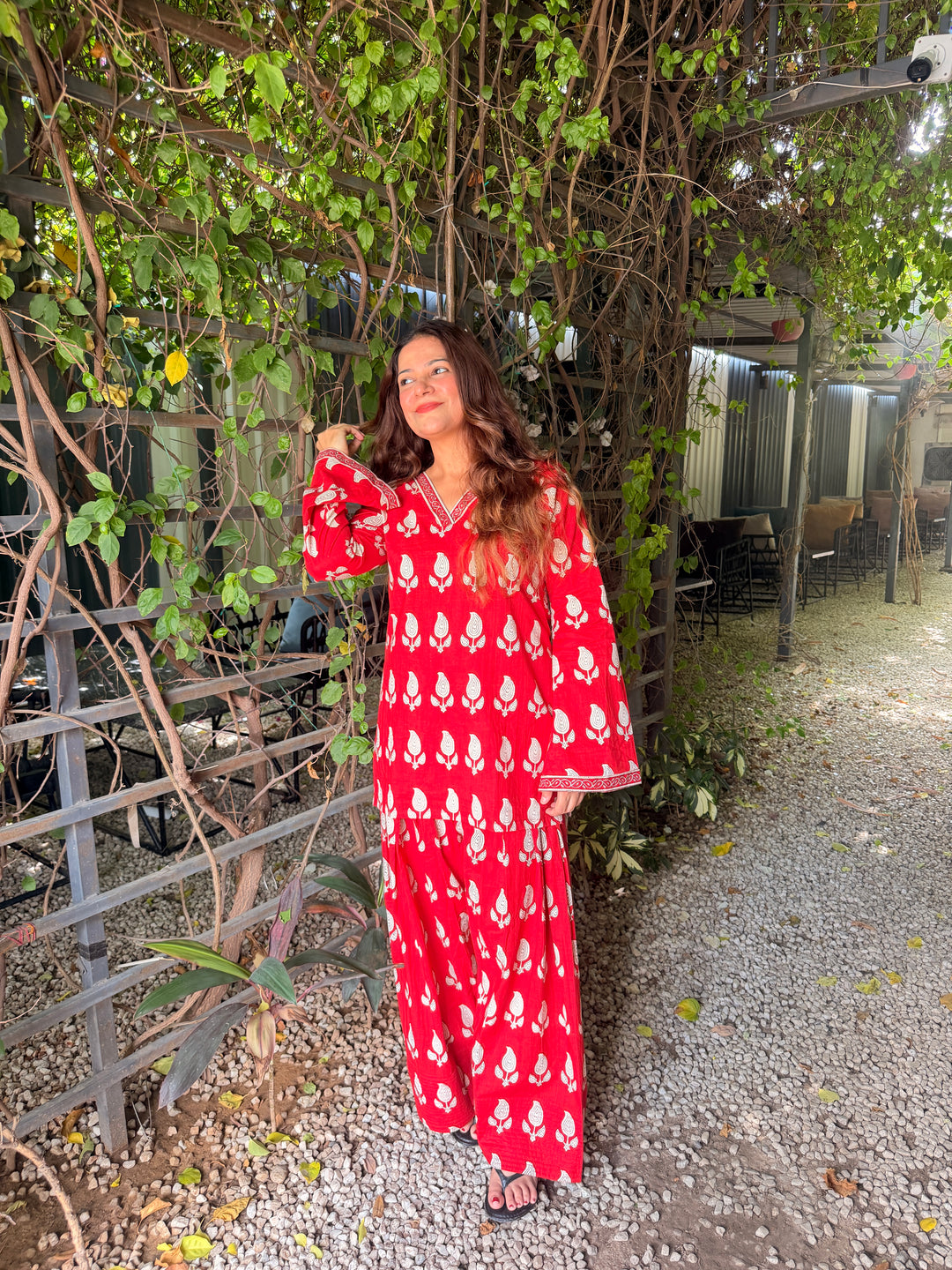 Queen Red Printed Farshi Set