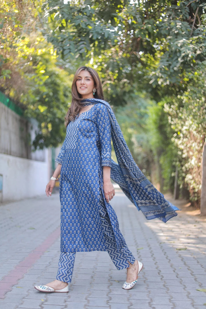 Unstitched - Blue Sahera Suit Set