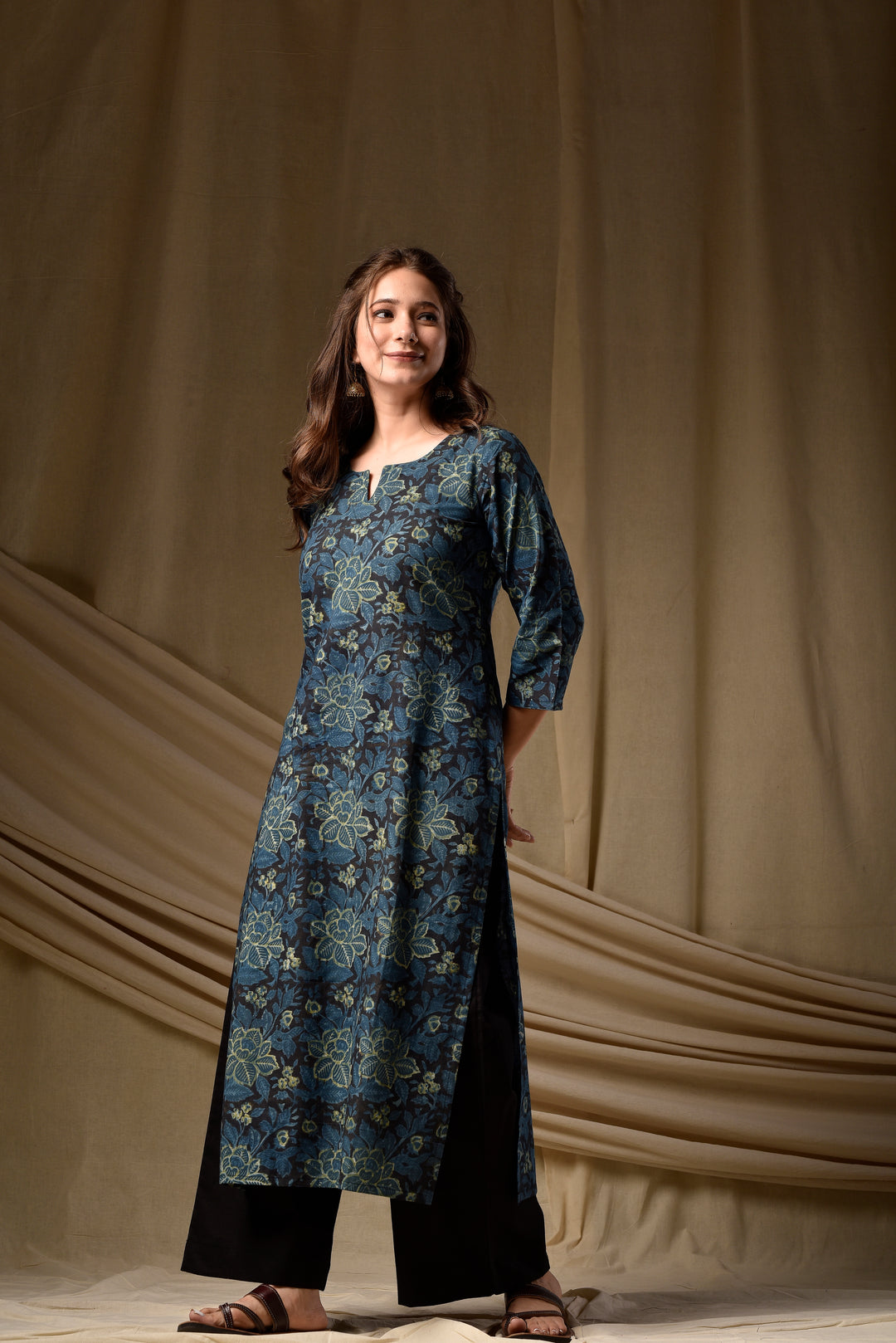 Dark Blue Ajrak Straight Kurta DIMPLE DESIGN STUDIO Dark Blue Ajrak Straight Kurta DIMPLE DESIGN STUDIO