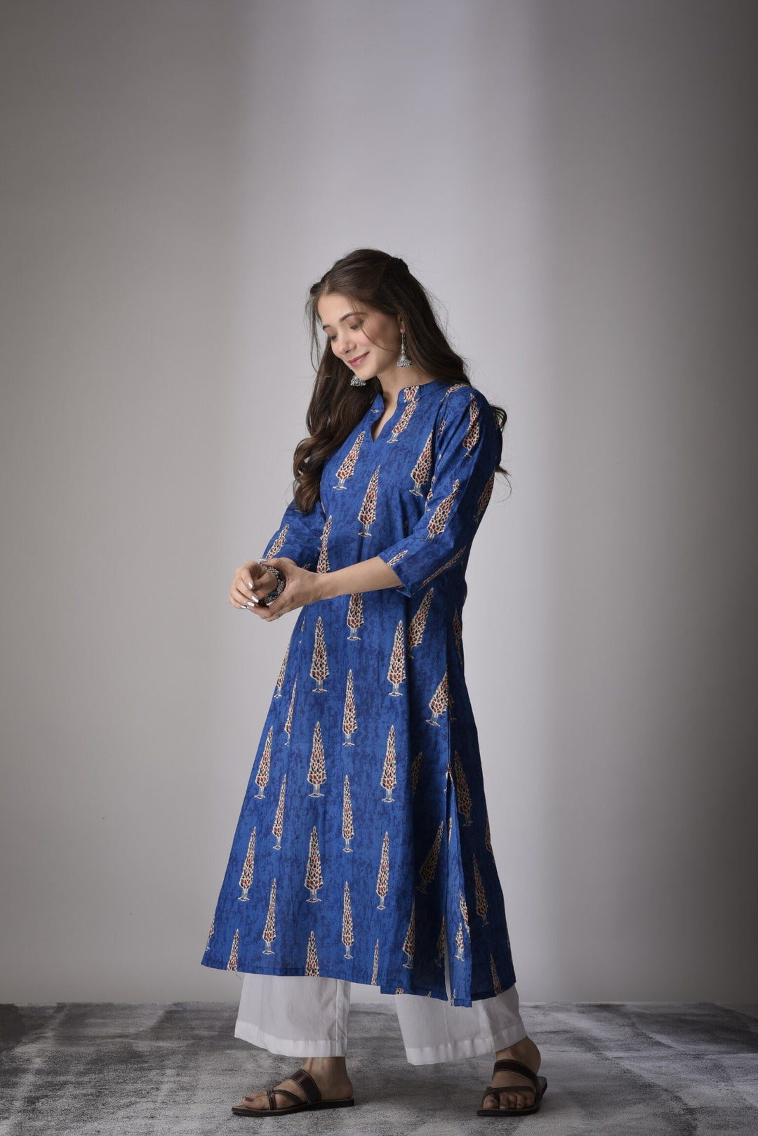 dress kurta design Simple Girls Kurti Dress Kurta Designs New Design Girl Kurti Kurta Designs Long Dress Kurti