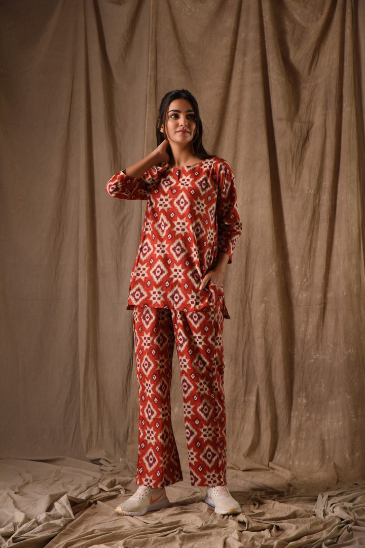 Red Abstract Leisure Set