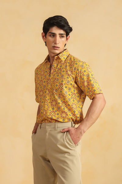 MEN'S PRINTED SHIRTS