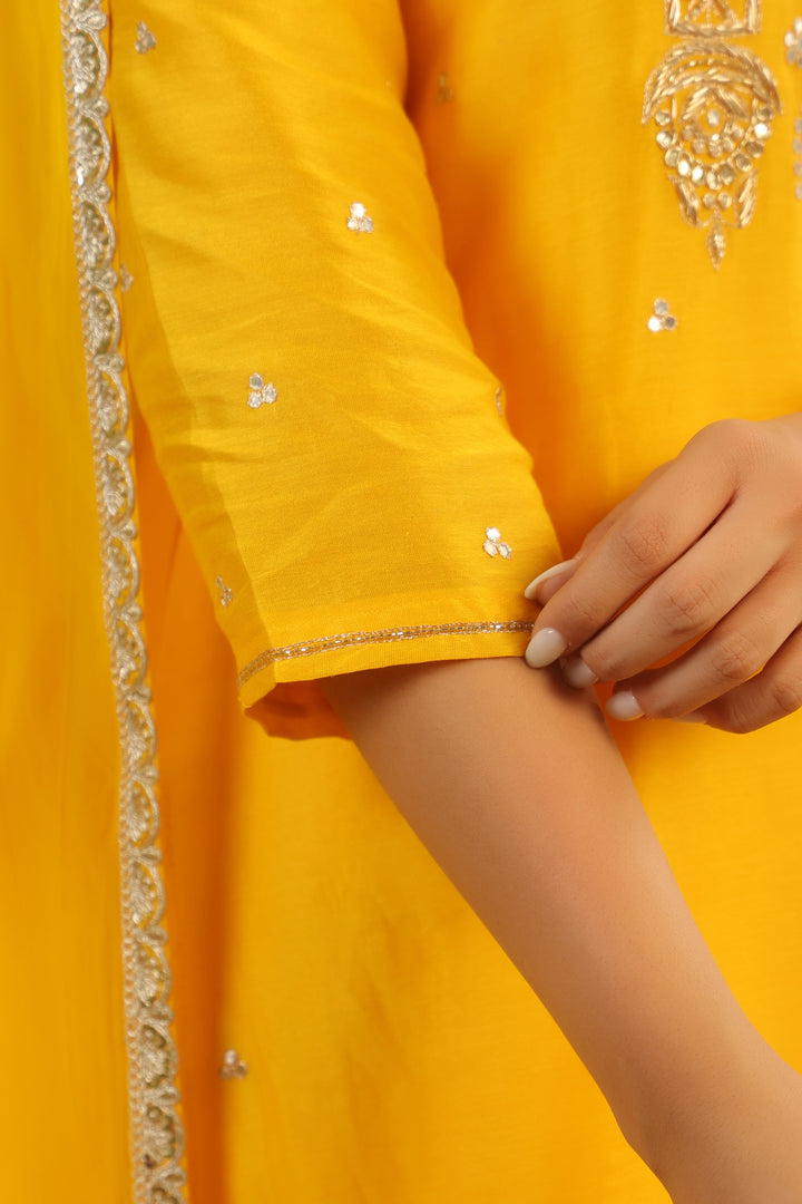 Tahira Yellow chanderi suit set