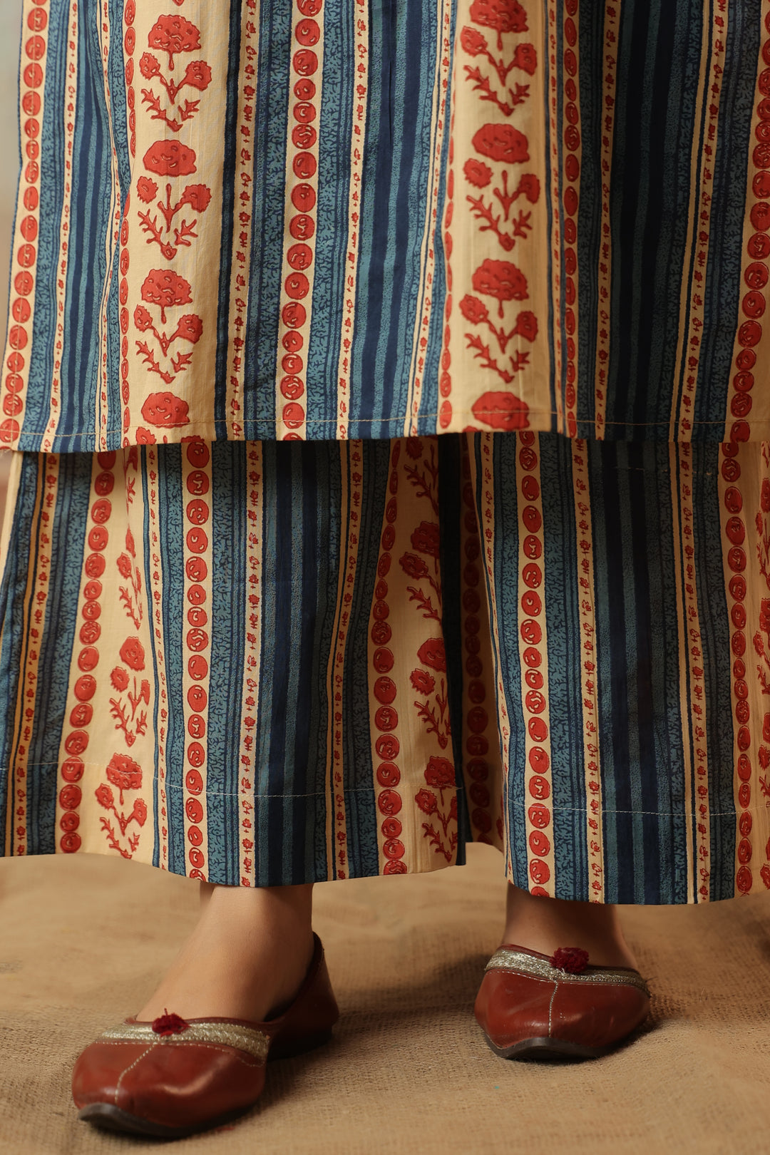 Blue Floral Abstract Kurta Set