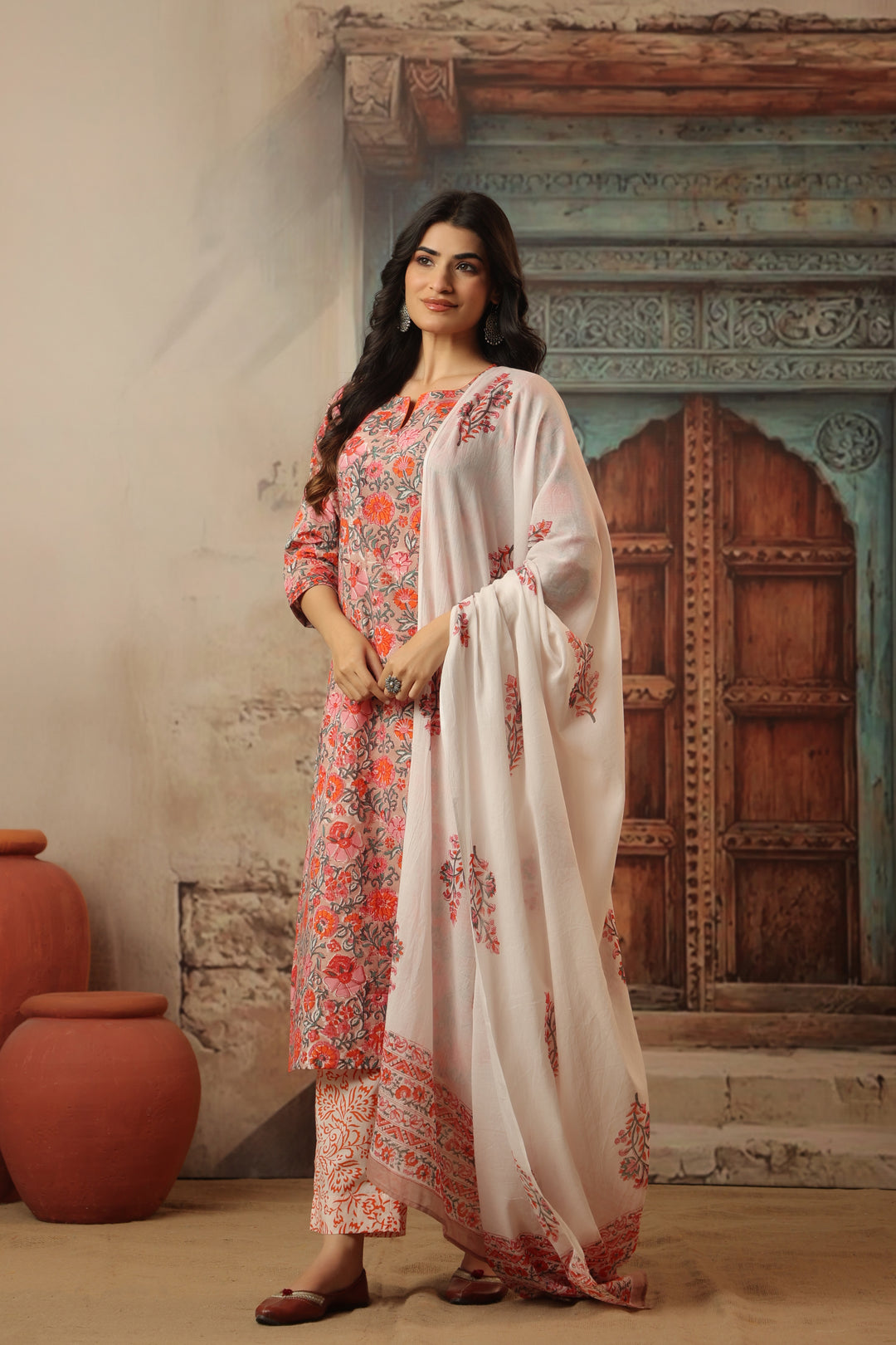 Navyaa Pink Cotton Suit Set