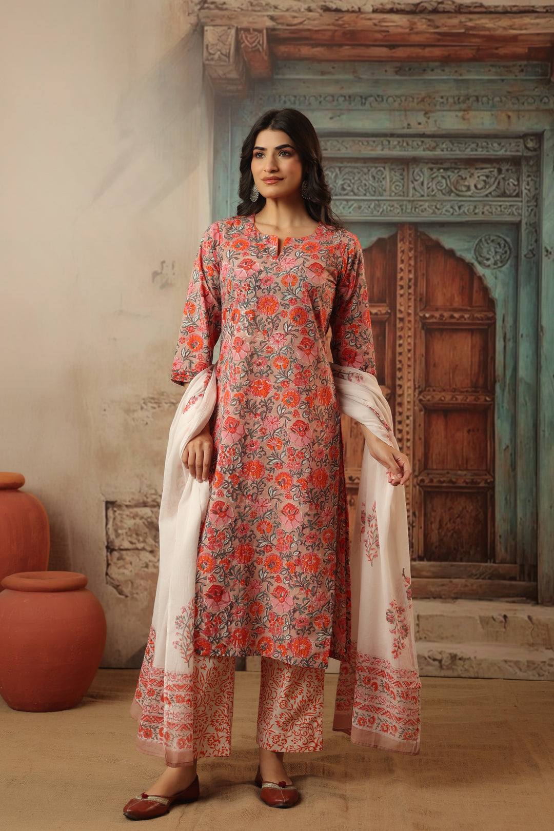 Navyaa Pink Cotton Suit Set
