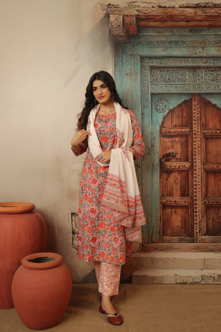 Navyaa Pink Cotton Suit Set
