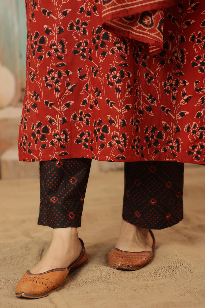 Devi Red Cotton Suit Set