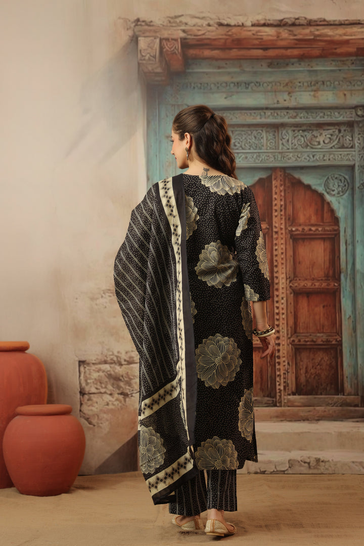Veena Black Cotton Kurta Set