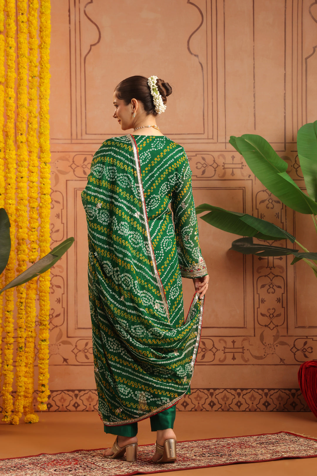 Kareena Green Gota Bandhej Suit Set