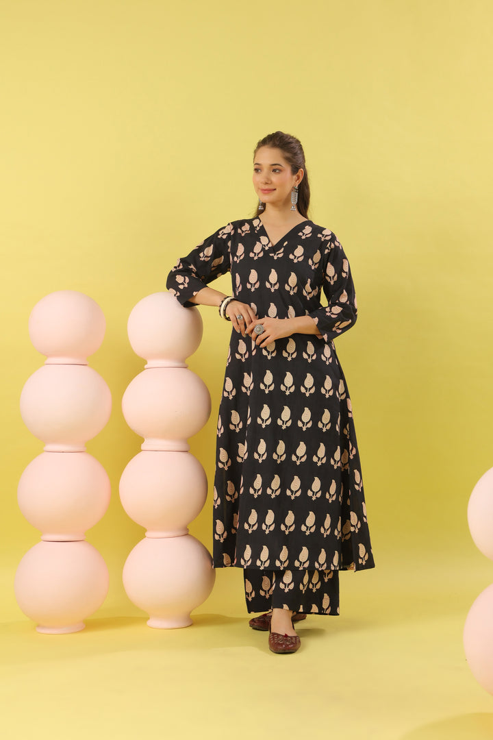 Black Paisley White A-line Kurta Set