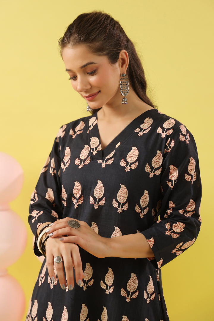 Black Paisley White A-line Kurta Set