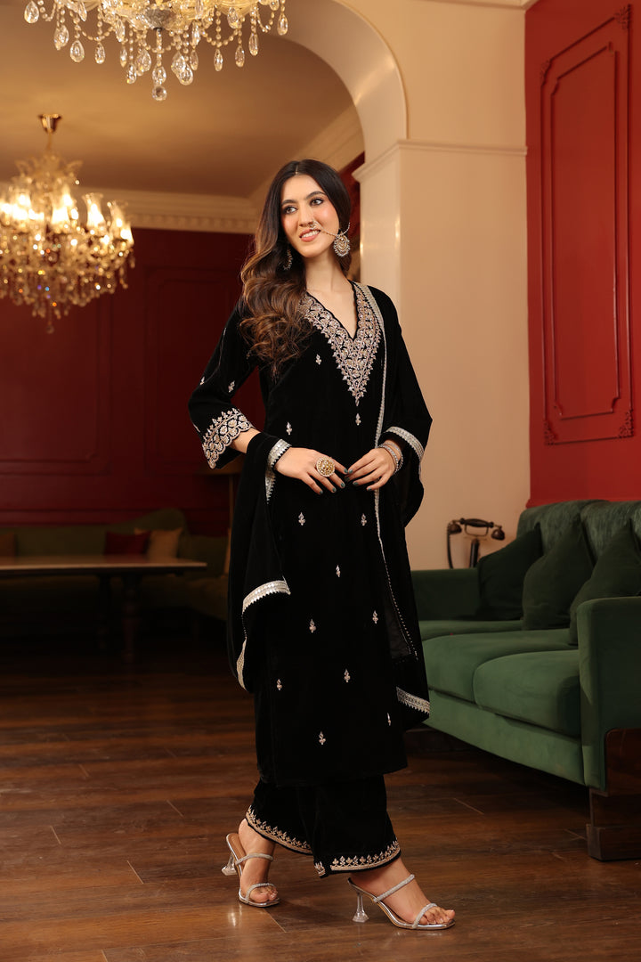 Black Velvet Zardozi Suit Set