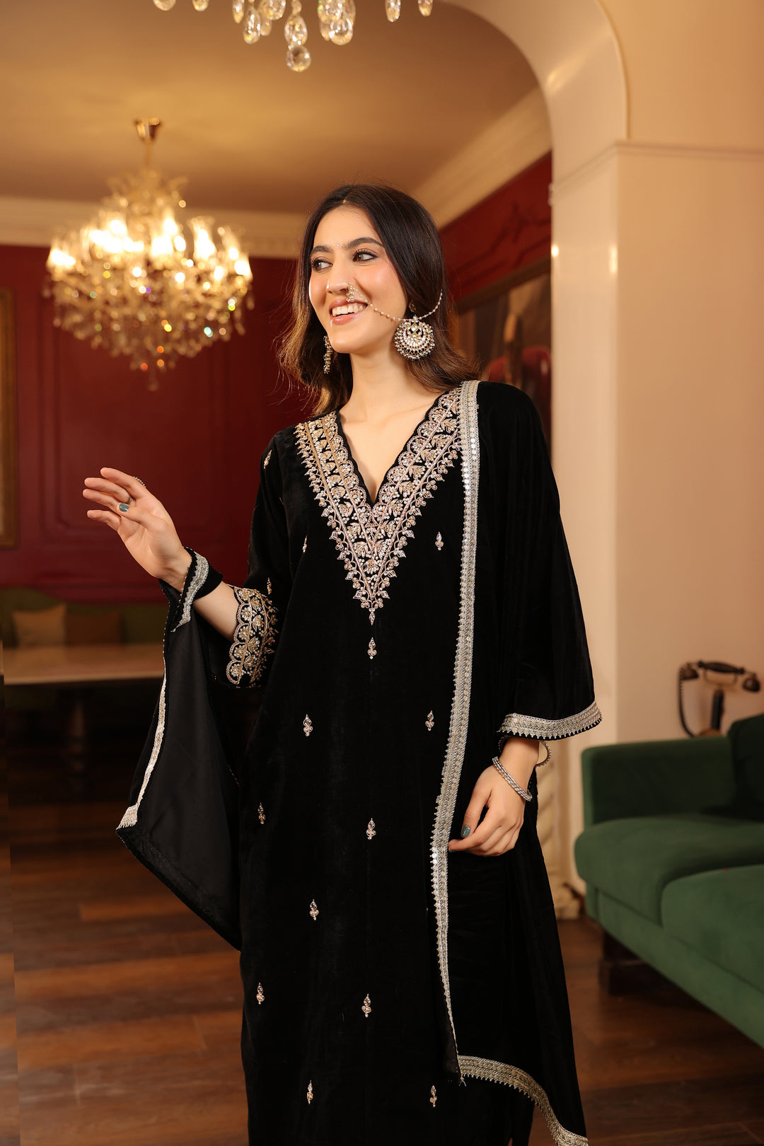 Black Velvet Zardozi Suit Set