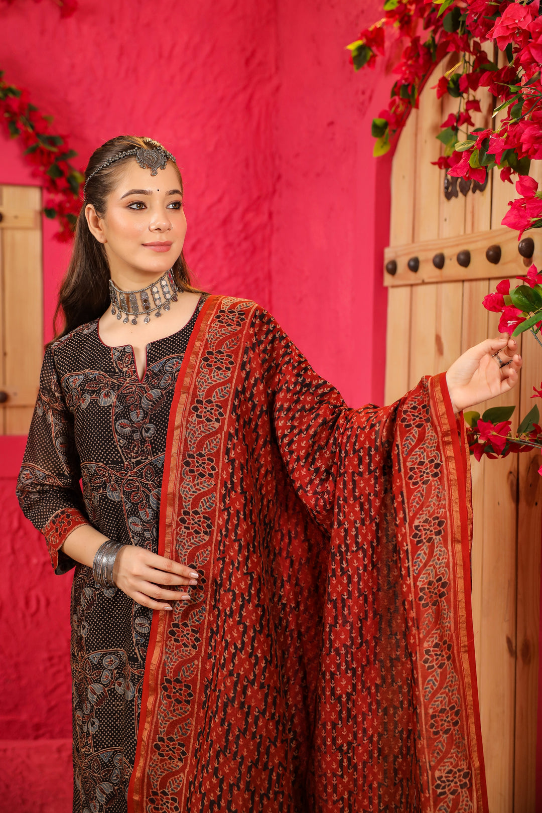 Saira Chanderi Suit Set