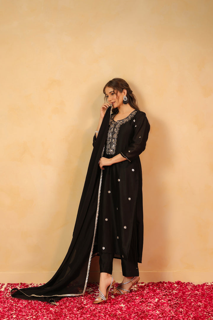 Tarini Black Chanderi suit set