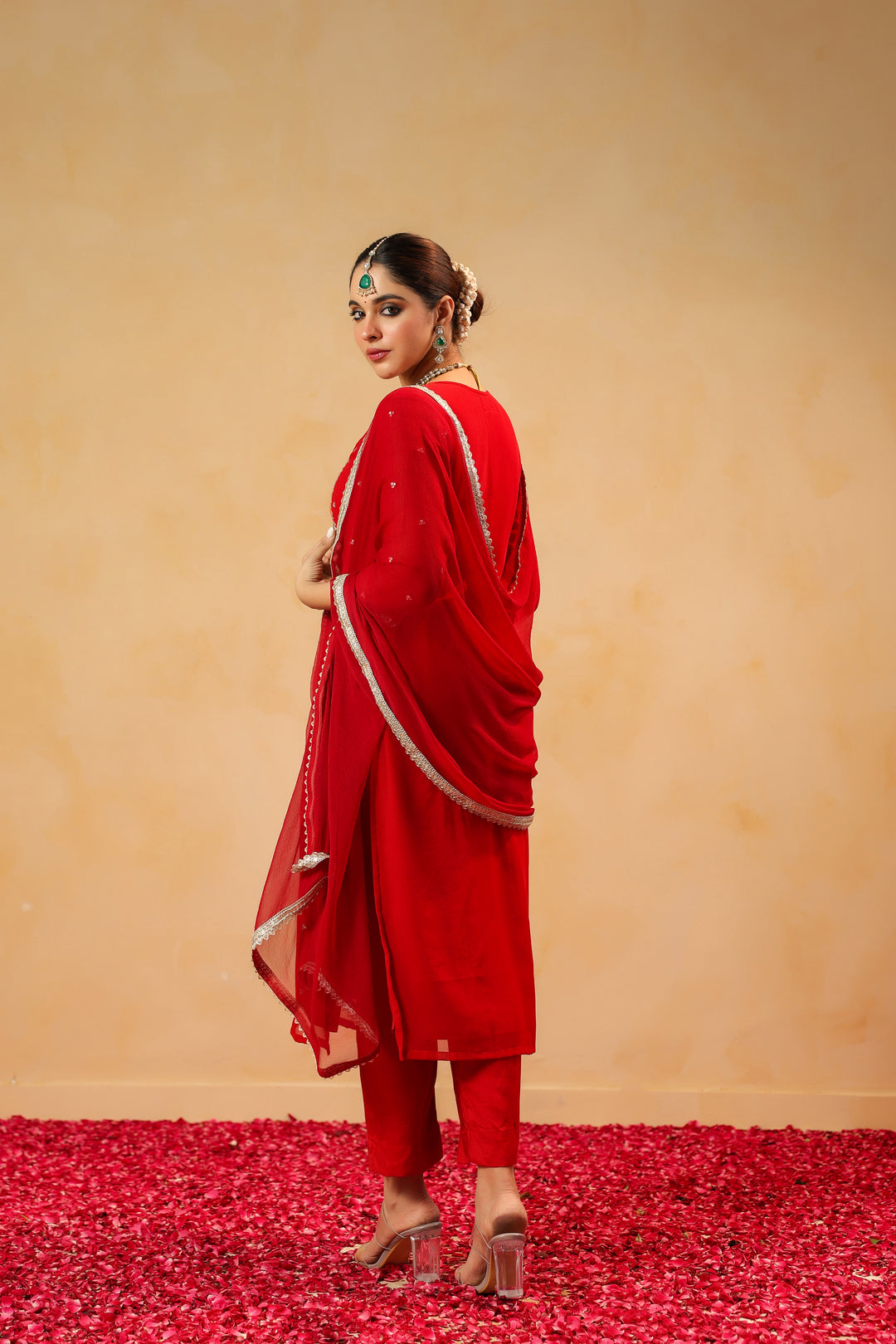 Tamanna red georgette suit set