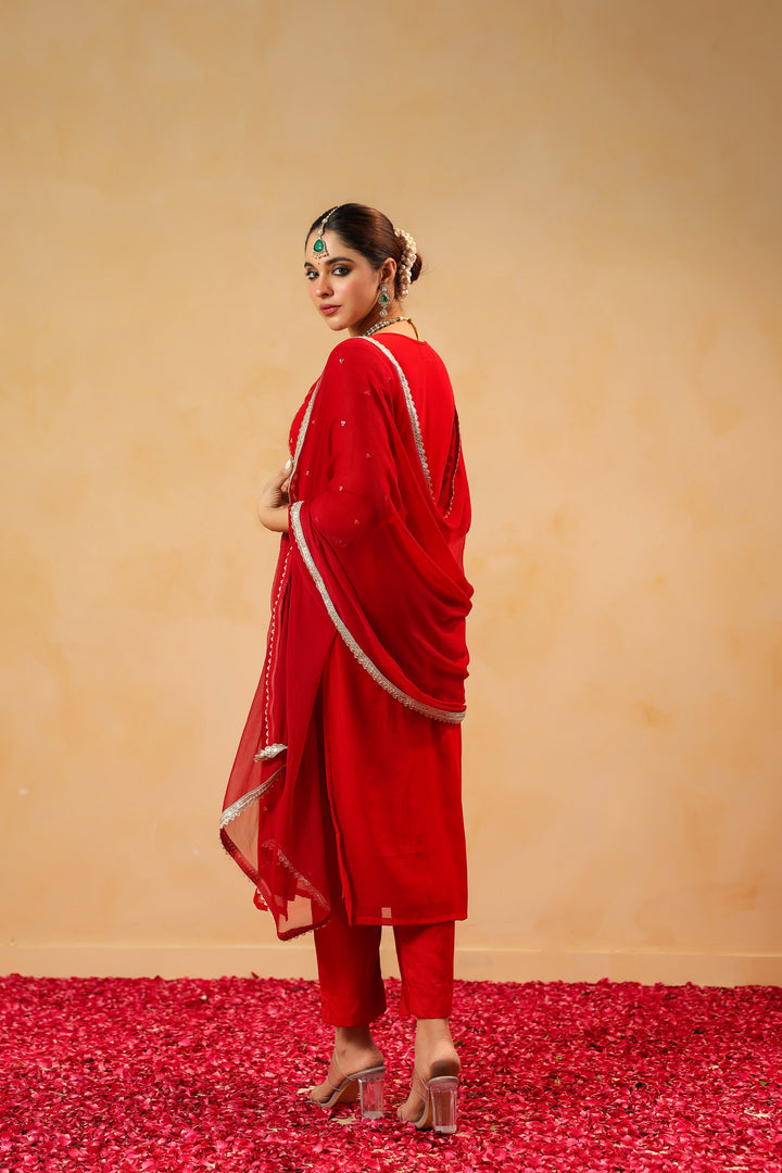 Tamanna red georgette suit set