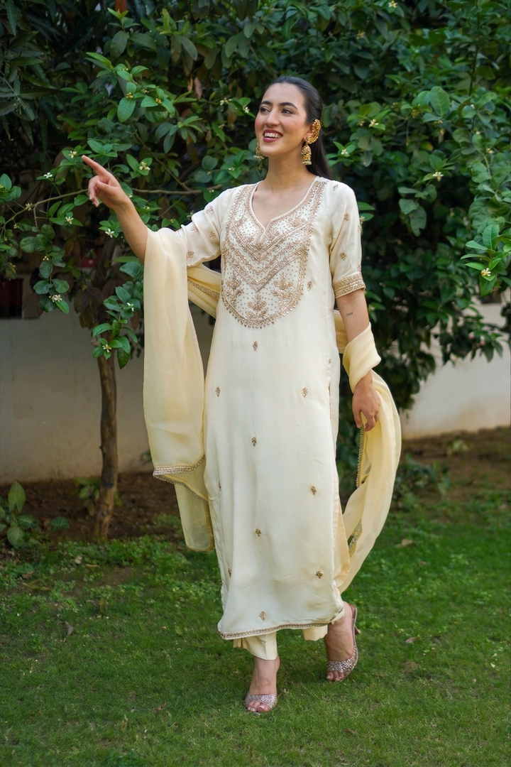 Aarti Yellow Crepe Gota Set